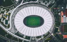 【中国体彩】里德畅谈青年培养，自信心为成长根基，正确决策助球队腾飞