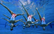 中国体育彩票：瓜迪奥拉坦承曼城欧冠征程隐忧，与夺冠大热仍有差距，球队需时间沉淀