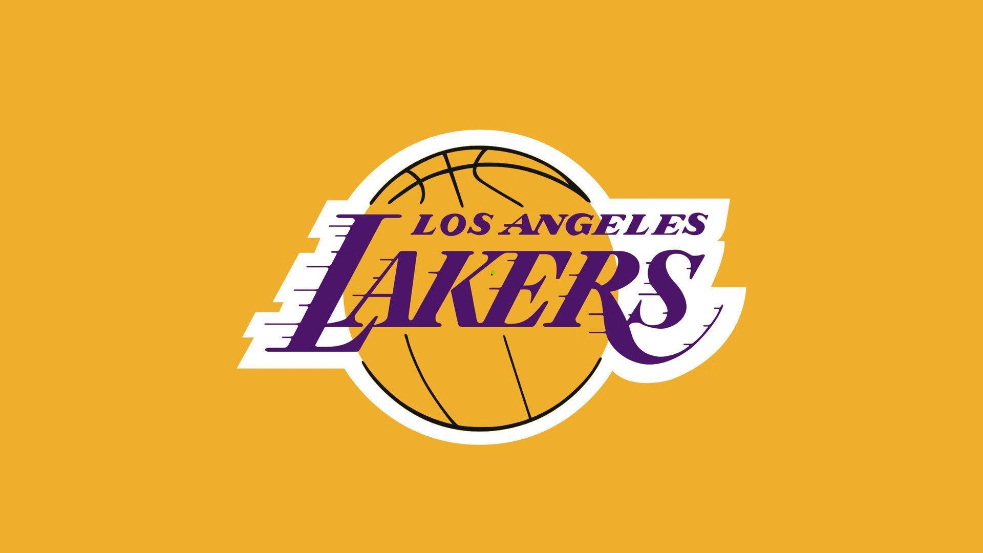 经典重现却成争议瞬间，布朗关键进攻犯规葬送凯尔特人翻盘希望