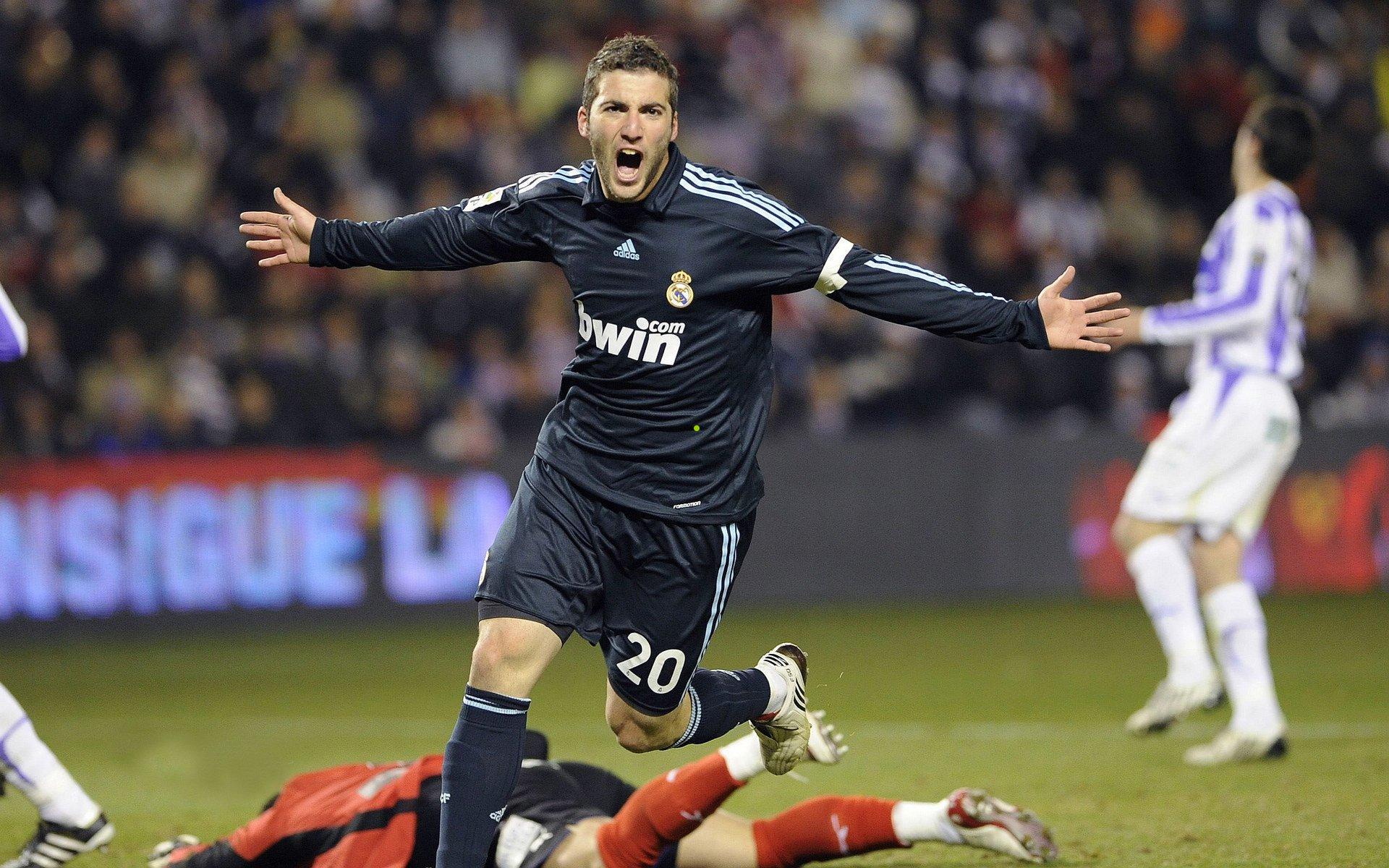 罗伊斯深情告白，主场告别战压力盛过欧冠决赛，珍视平凡自由