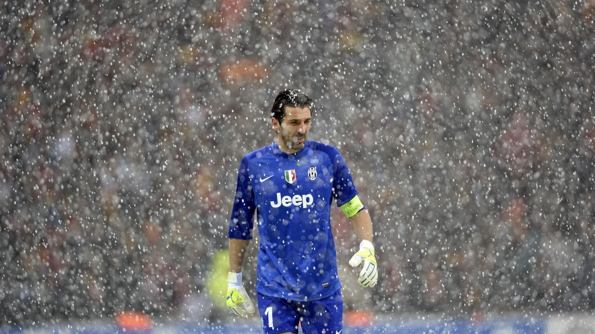 穆帅炮轰伤病论，拿波里诉苦？我们的医疗室才叫真正灾难！